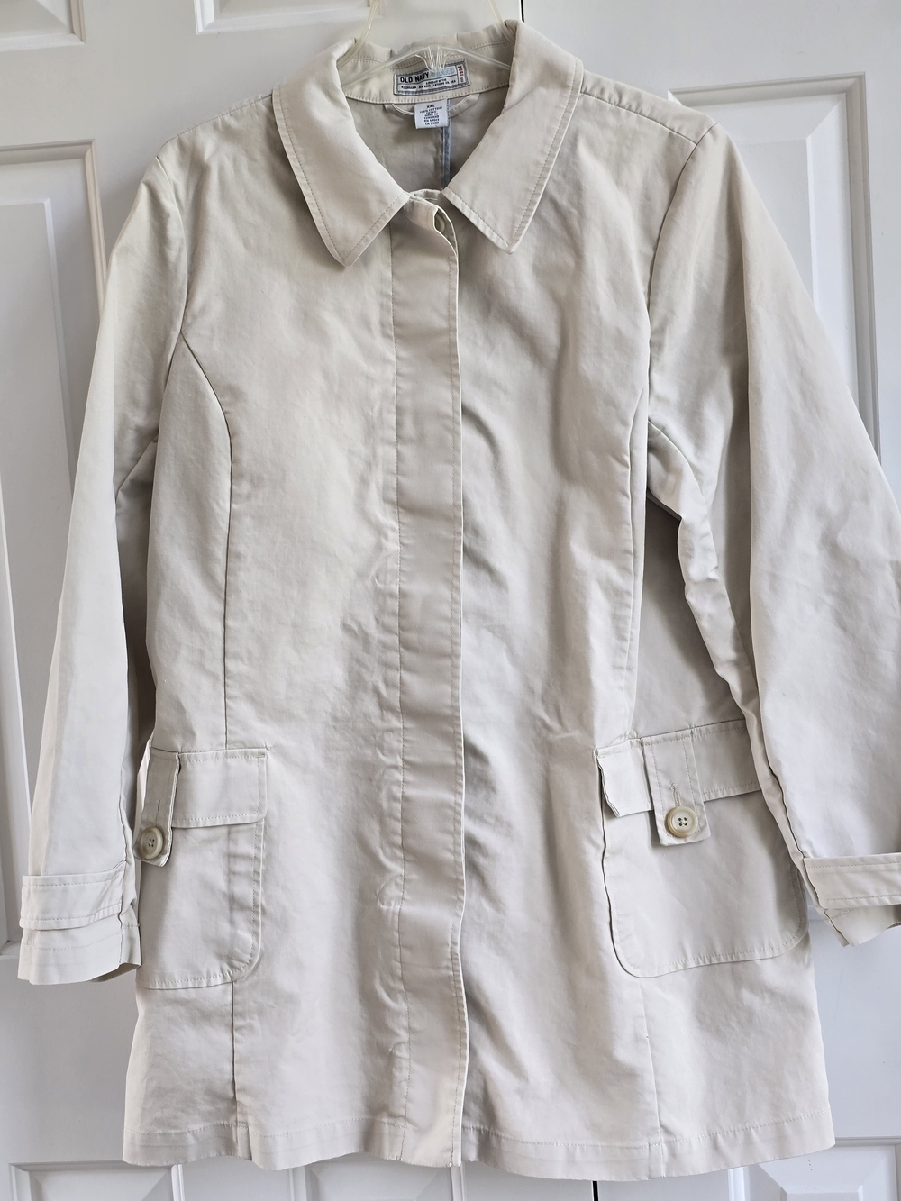 Old Navy Light Tan Trench Coat with Buttoned Pockets